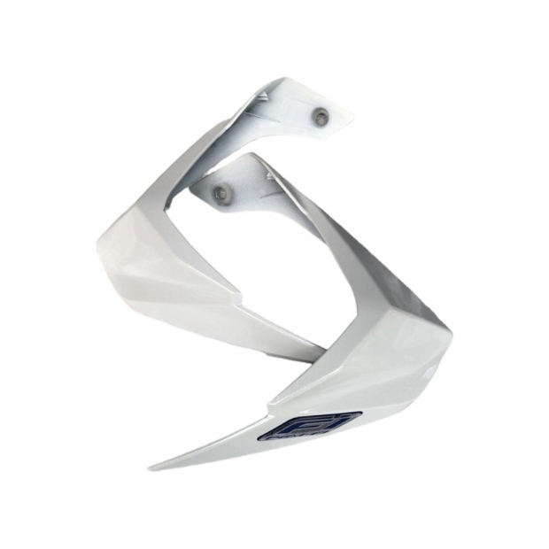 TAI THỎ WINNER V1 MÀU TRẮNG BÊN PHẢI