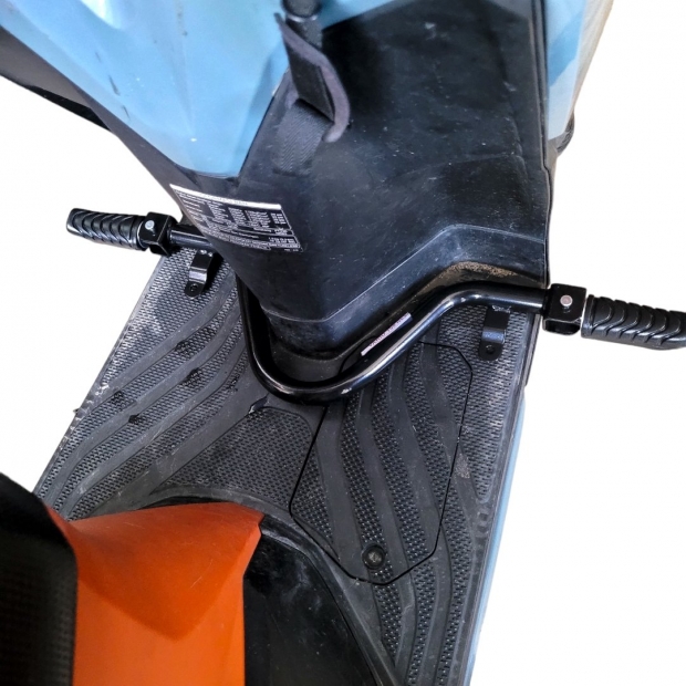 GÁC CHÂN TRƯỚC VARIO 2021 / VARIO 2017 / VARIO 125 ĐỜI 2023 / CLICK 150 ( TNDG )