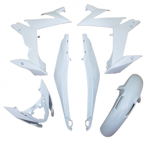 DÀN ÁO SATRIA FI 150 / RAIDER FI 150 TRẮNG