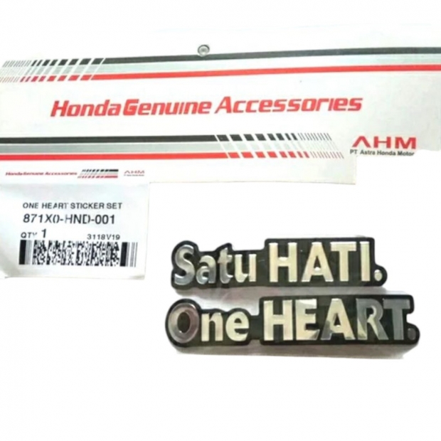 TEM NỔI ONE HEART DÁN ỐP HÔNG BỬNG SONIC 150 / CBR 150 / PCX 150 / FOZA / ADV / VARIO / CLICK